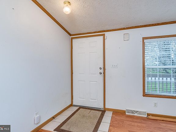 2nd image of 82 Peregrine Dr
