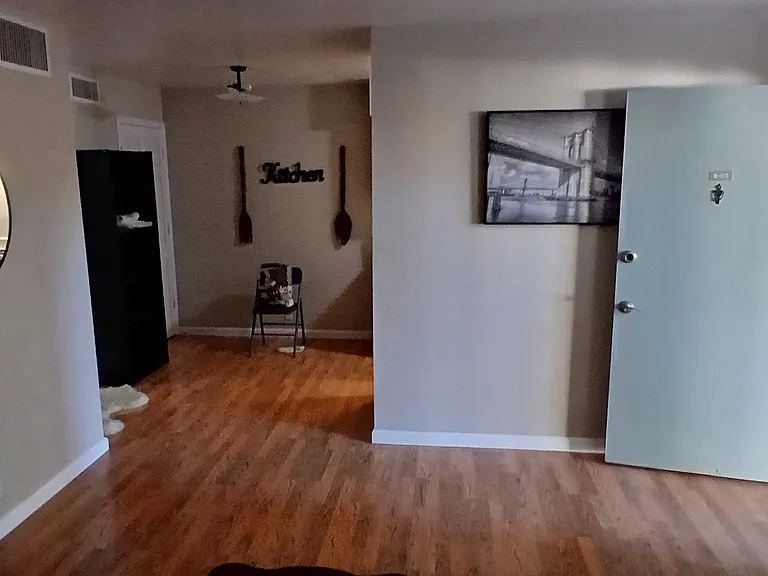 1601 Pennsylvania St NE #R3 — Photo 19