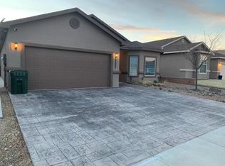 1821 Denise Dr #1, Carlsbad, NM 88220