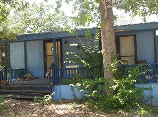 124 Crockett Ct, Paige, TX 78659