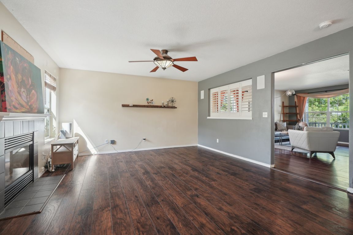 SW Hines Pl-0105-020.jpg