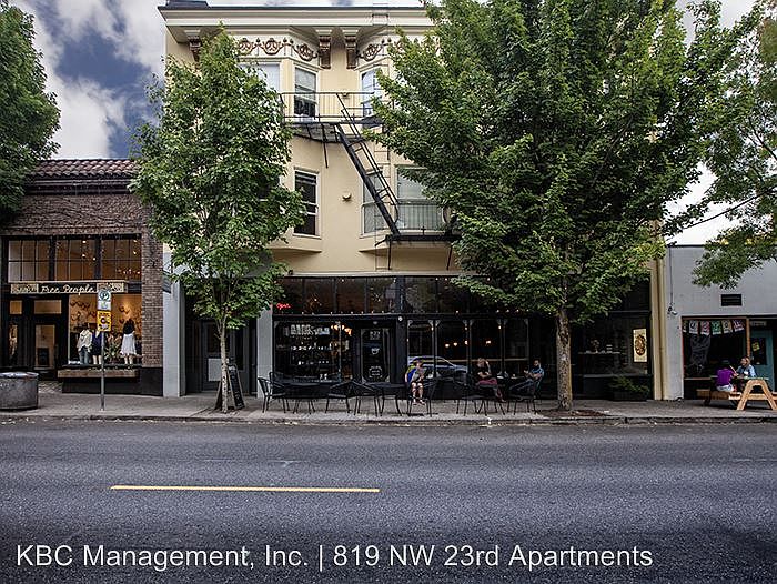 2nd image of 819 NW 23rd Ave APT 31