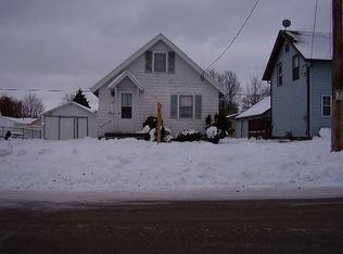 921 W Bell Ave, Appleton, WI 54914