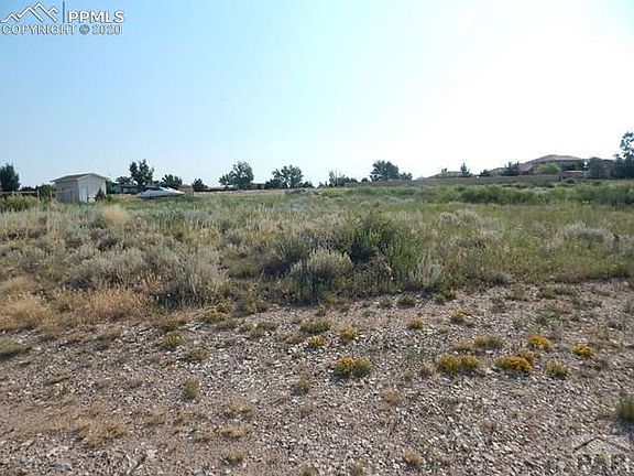2nd image of 1046 S Oak Valley Ln