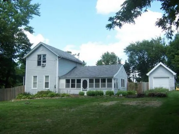 16329 Edwardsville Rd, Pecatonica, IL 61063