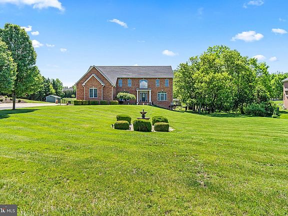 2nd image of 12719 Ailanthus Dr
