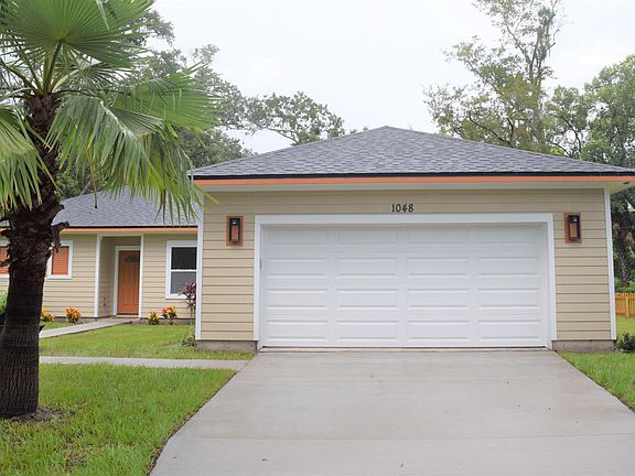 5th image of 1048 Ennison Ave