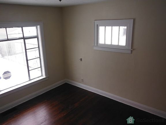 5th image of 1224 22nd Ave
