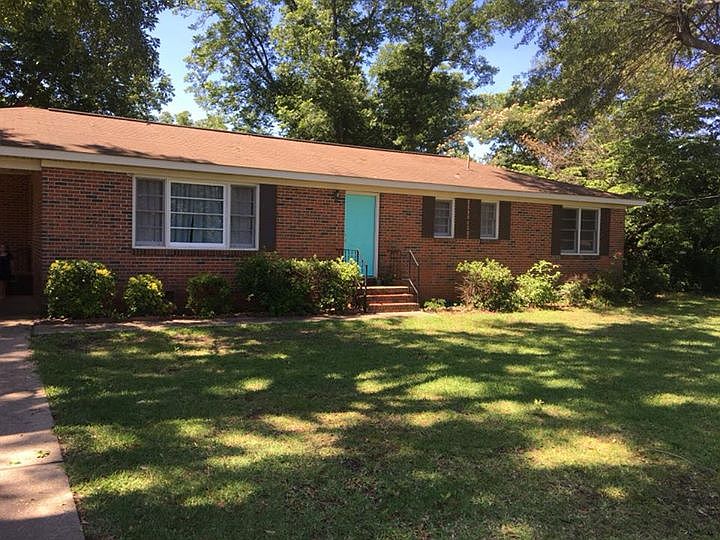 1st image of 1923 Englewood Dr