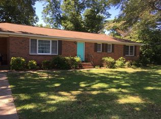 1923 Englewood Dr, Tuscaloosa, AL 35405