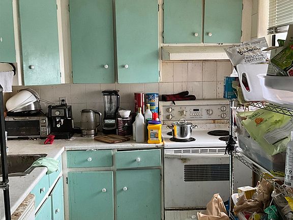 3rd image of 9280 Salish Ct #1705