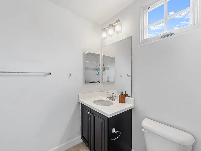 8183 Lazy River Rd — Photo 31