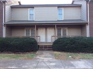 2862 Mountcrest Cir NW, Concord, NC 28027