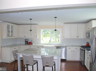 556 Spring Rd, Hammonton, NJ 08037