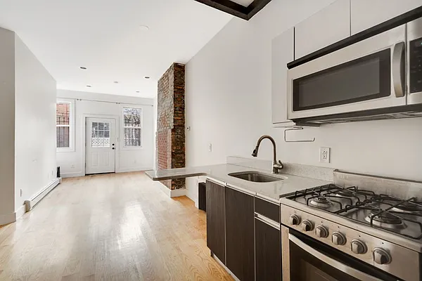 Rented by Compass | media 8