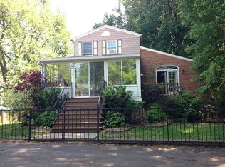 45 1/2 Scott St, Tonawanda, NY 14150