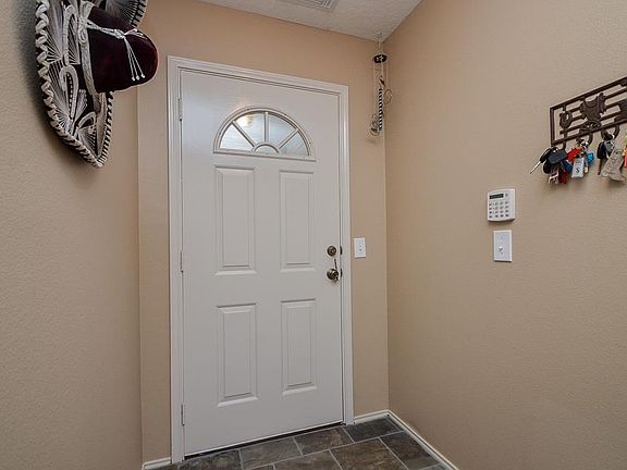 5th image of 19419 Orchard Mill Ln