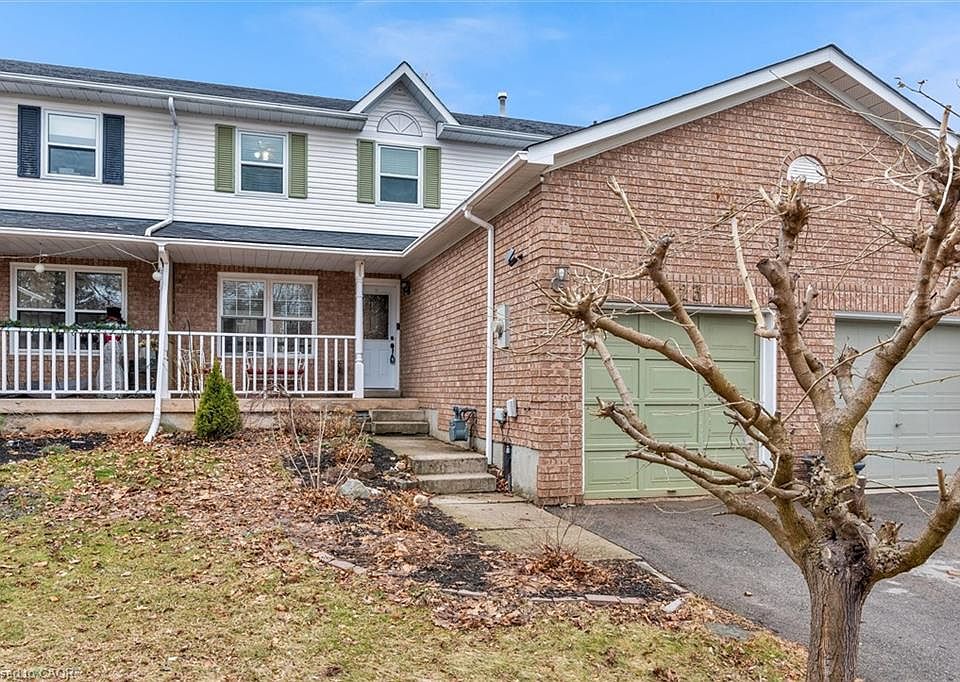 1st image of 23 Hedge Lawn Dr