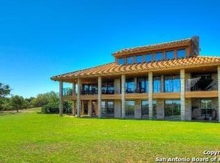 404 Lake View Dr, Boerne, TX 78006