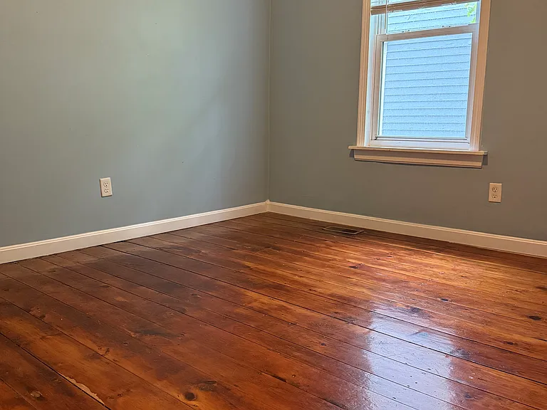 69 Catharine St #1 — Photo 11