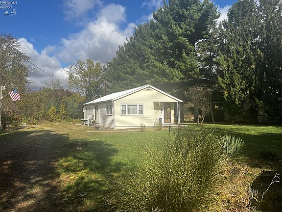 3rd image of 284 Gibbs Rd