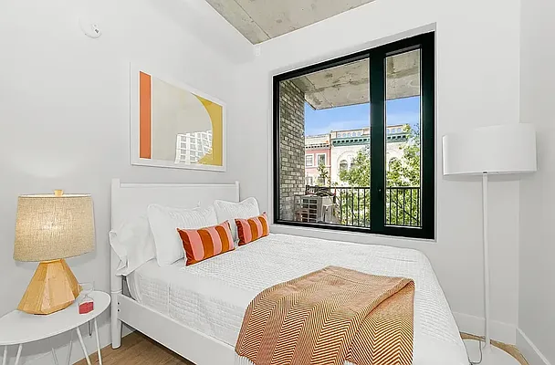 Rented by Highline Residential | media 9