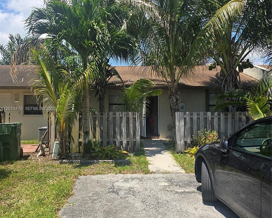 1st image of 1630 Sandpiper Blvd