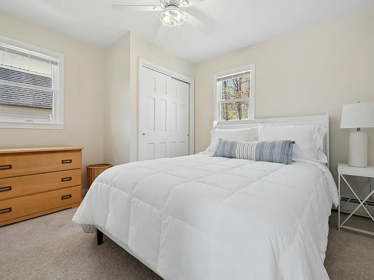 81B Jolicoeur Ave #B — Photo 12