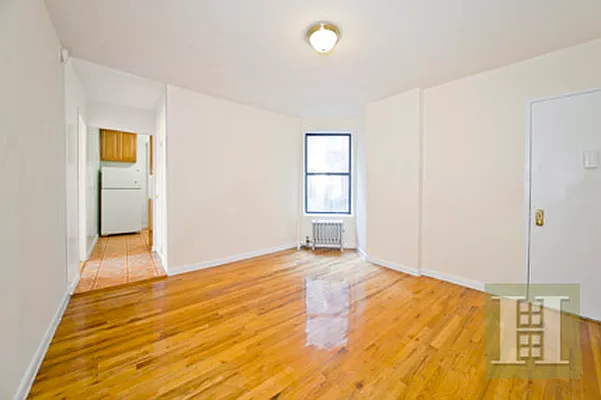 Rented by Halstead Real Estate | media 19