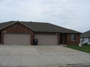 142 Dogwood St #B, Rogersville, MO 65742