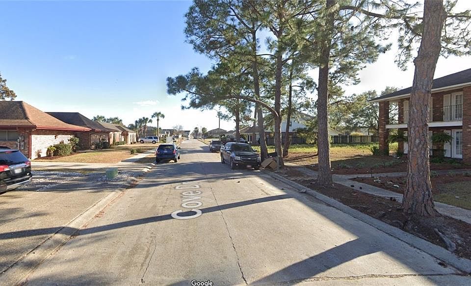 1st image of 7100 Cove Dr