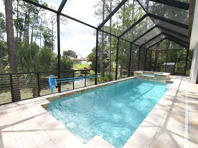 108 Plain View Dr — Photo 2