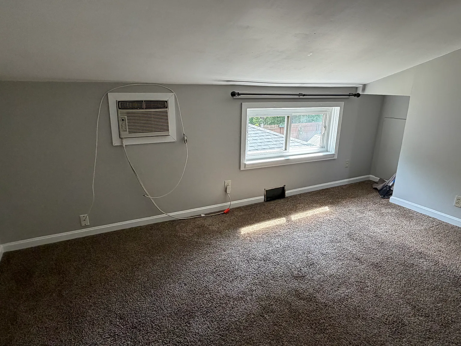 2 bed, $850 — Photo 4