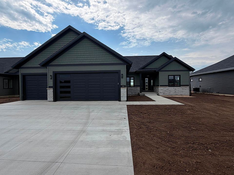 1st image of 232 Falcon Ct