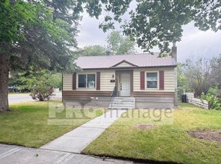 997 S University Ave, Blackfoot, ID 83221