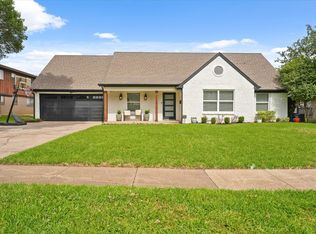 12212 Ridgefair Pl, Farmers Branch, TX 75234