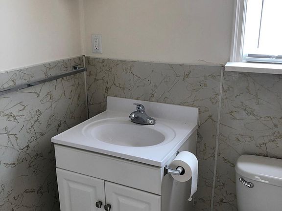 5th image of 8406 E Upriver Dr
