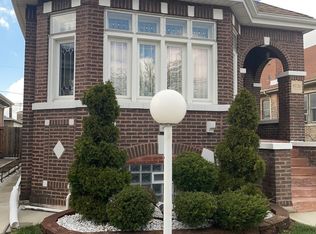 8126 S Wolcott Ave, Chicago, IL 60620