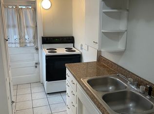 1123 W 23rd St, Cedar Falls, IA 50613