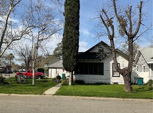 1011 East St, Corning, CA 96021