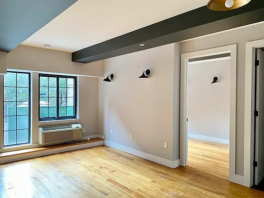 Rented by MADEHOME | media 9