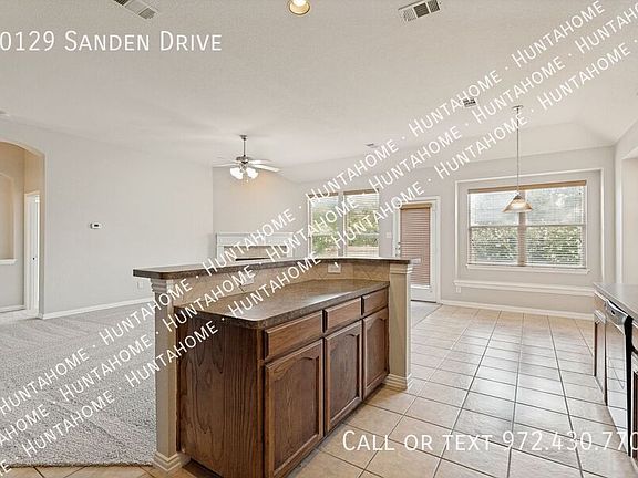 3rd image of 10129 Sanden Dr