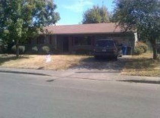 860 N 9th St, Aumsville, OR 97325
