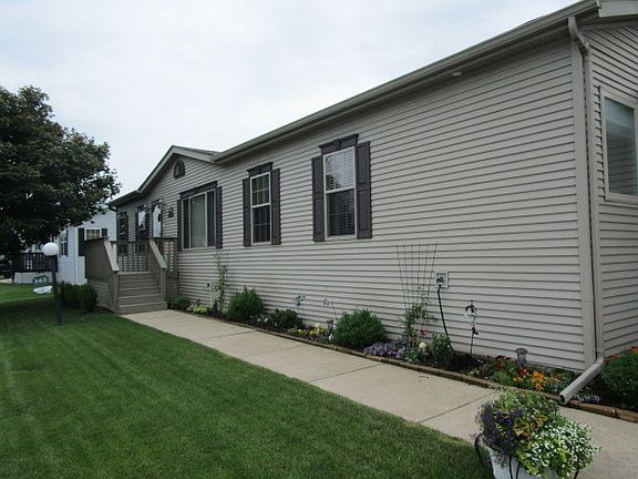 3rd image of 343 Mallard Ln