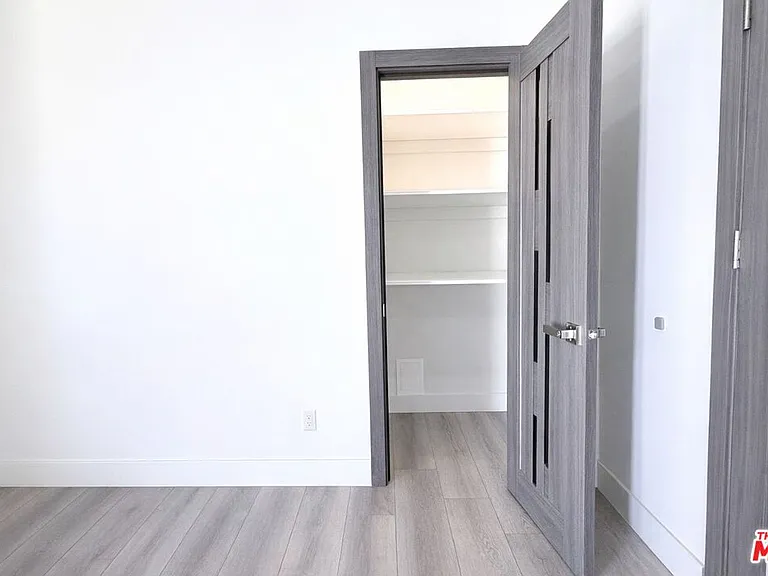 11836 Rialto St — Photo 10