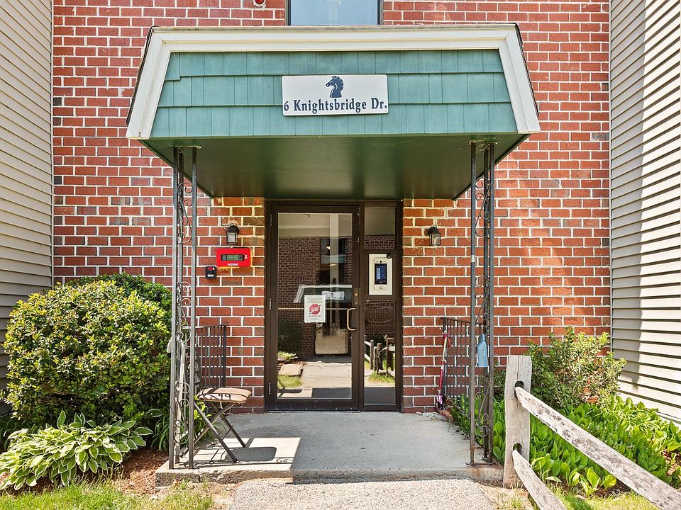 1st image of 6 Knightsbridge Drive #204