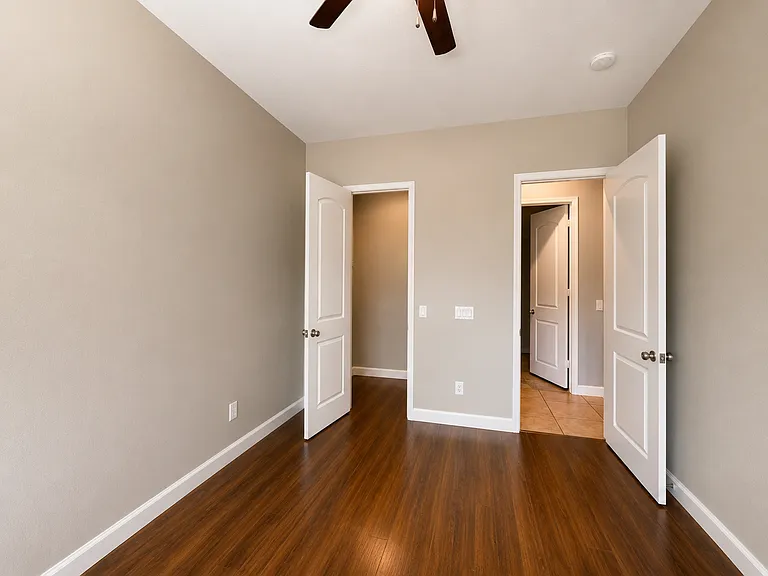 28634 Bay Meadows Ave — Photo 39