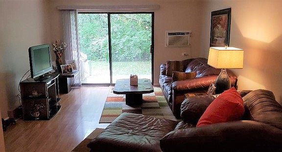 4th image of 8000 Archer Ave APT A112