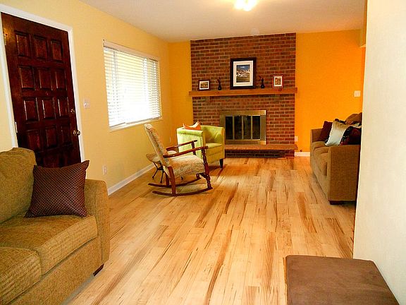 Living Room with Fireplace