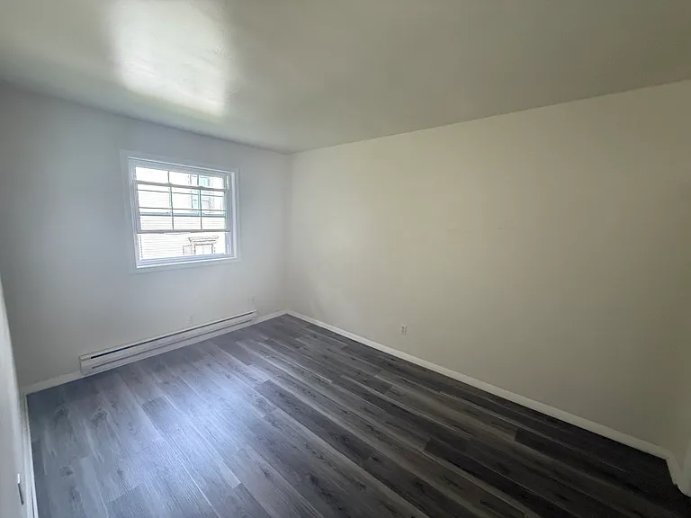 608 Van Buren St #G — Photo 3